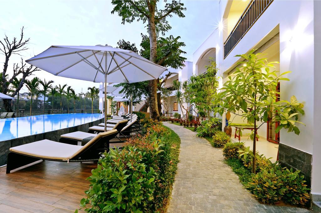 Azumi Hotel Hoi An Exterior photo